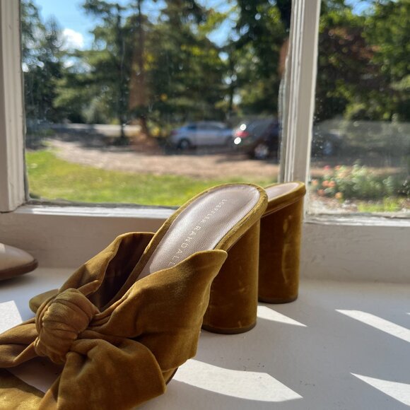 LOEFFLER RANDALL - US 7.5 - Suede Olive Heels - $50 - Picture 3 of 3